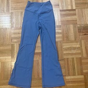 Blue flared leggings XS